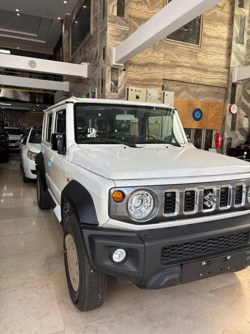 سوزوکی جیمنی ۵ درب اتومات ۲۰۲۵ نقد و اقساط|خودرو سواری و وانت|تهران, زعفرانیه|دیوار