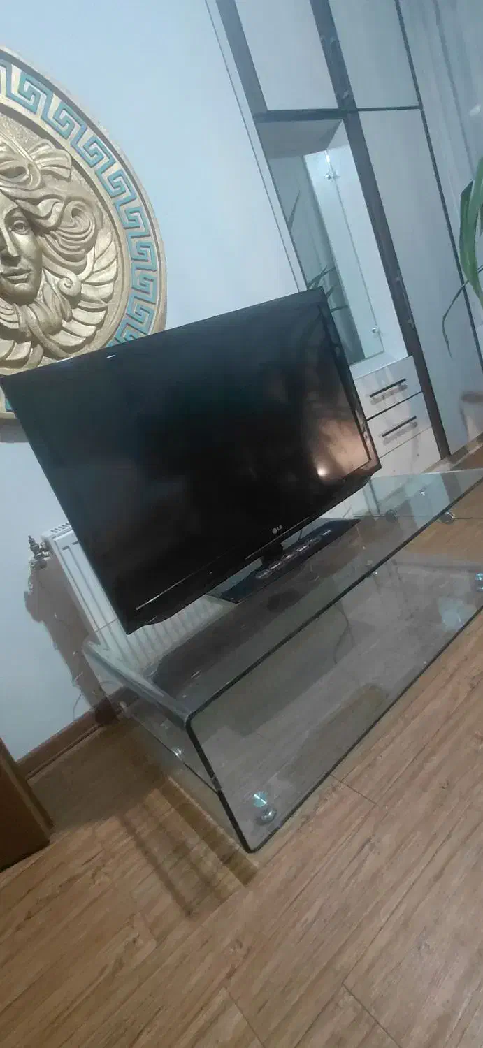 ال ای دی ۴۲ ال جی کره اصل|تلویزیون و پروژکتور|شاهین‌شهر, حافظ جنوبی|دیوار