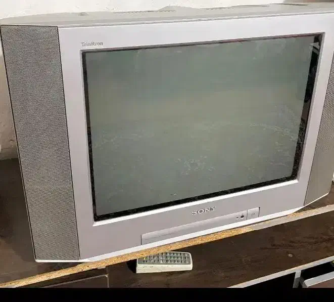 تلویزیون ۲۱ اینچ سونی tv|تلویزیون و پروژکتور|تاکستان, |دیوار