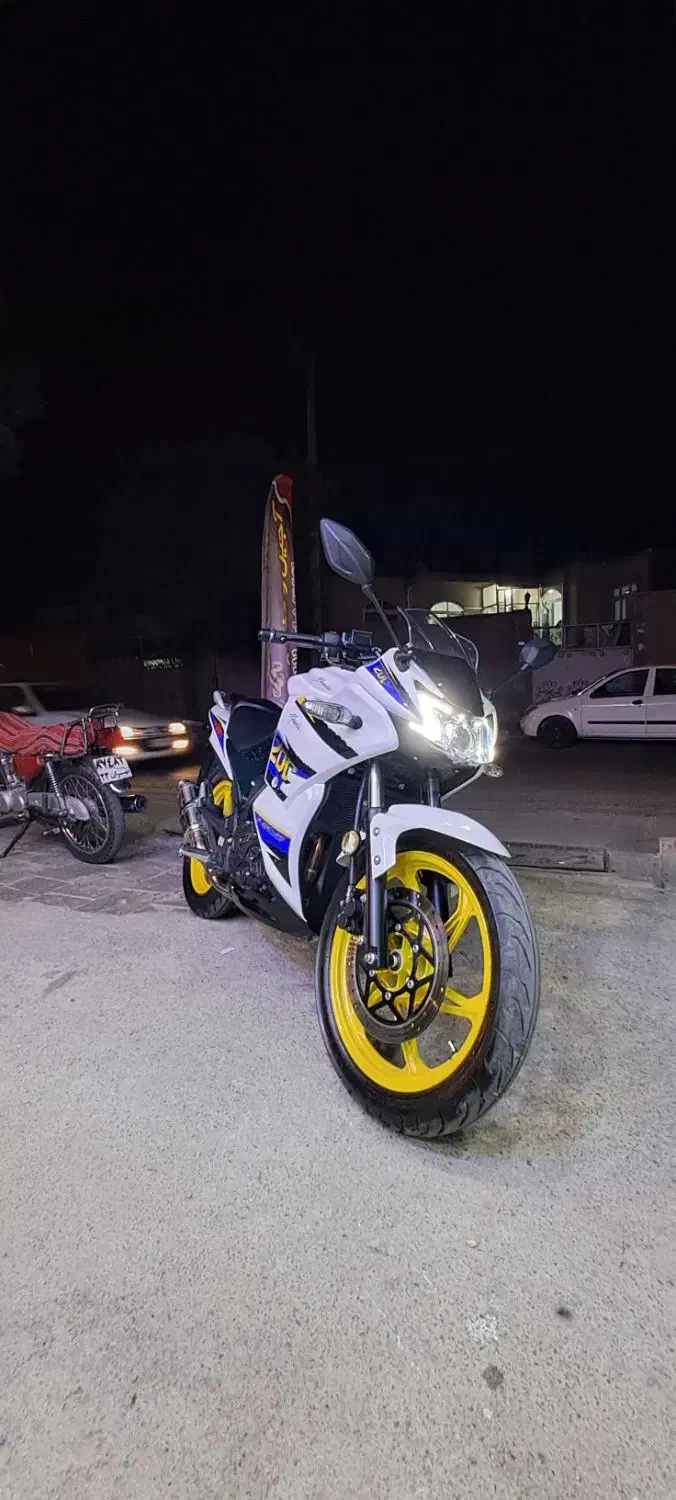 مگلی مدل ۱۴۰۱کارکرد۱۵۰۰دونه مدارک آماده|موتورسیکلت|سنندج, |دیوار