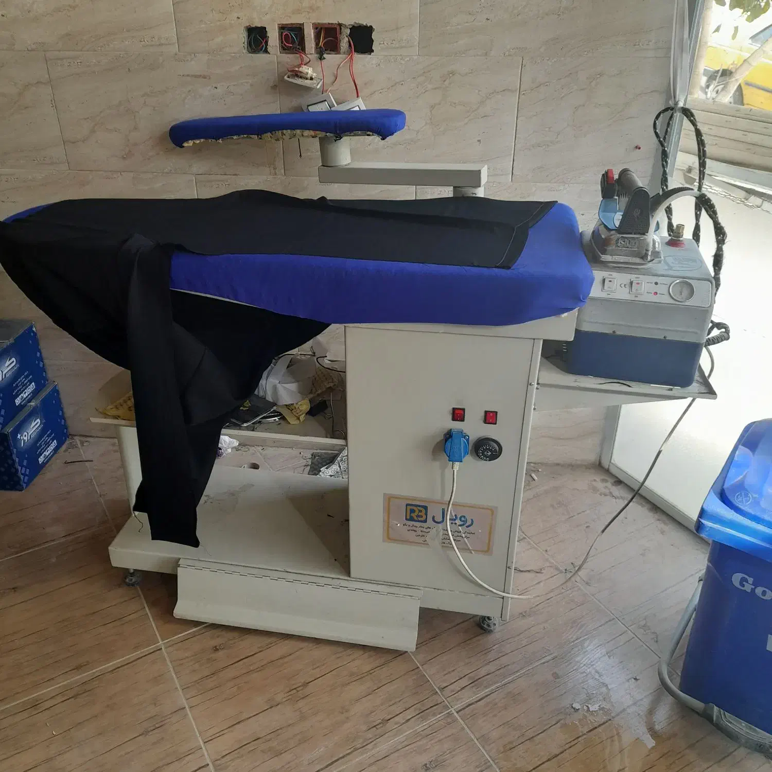 وسایل خیاطی|چرخ خیاطی و ریسندگی|سنندج, |دیوار