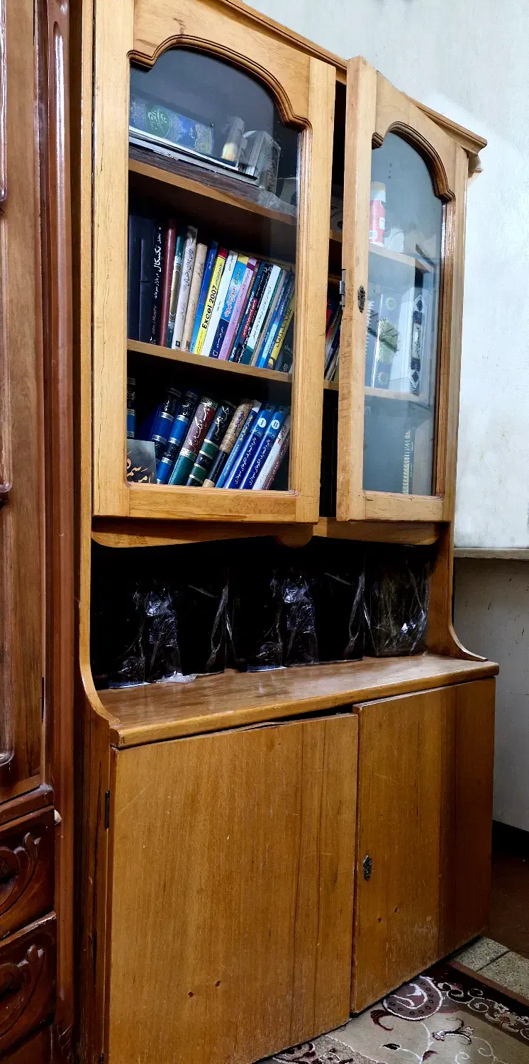 بوفه و میزتلویزیون|بوفه، ویترین، کنسول|صدرا-فارس, فاز ۱|دیوار