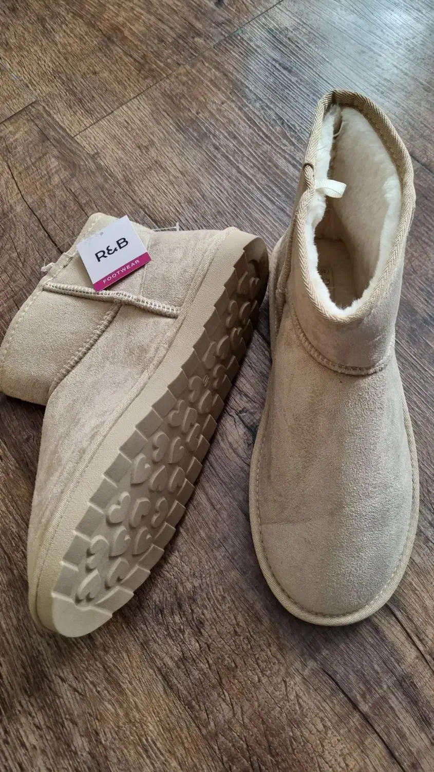 کفش زمستونی مارک R&B|کیف، کفش، کمربند|تهران, تهران‌نو|دیوار