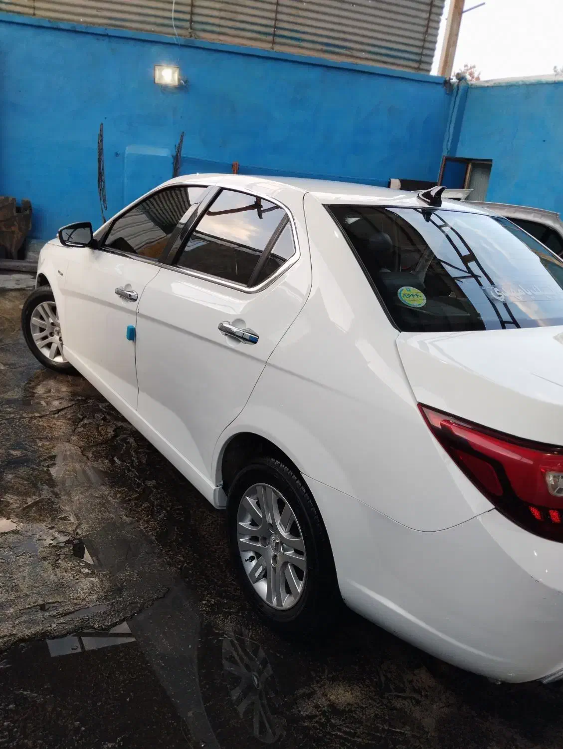 دنا پلاس/ پنج دنده/ آخر۹۹/درحد|خودرو سواری و وانت|ملایر, |دیوار