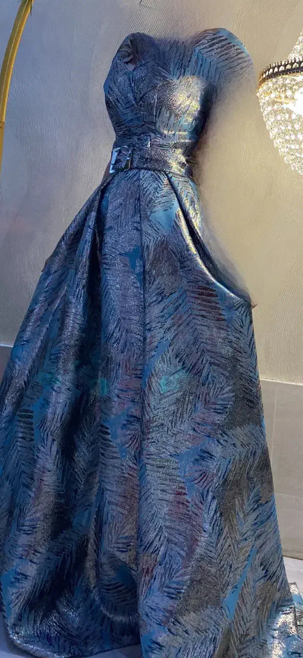 لباس مجلسی|لباس|اسفراین, |دیوار