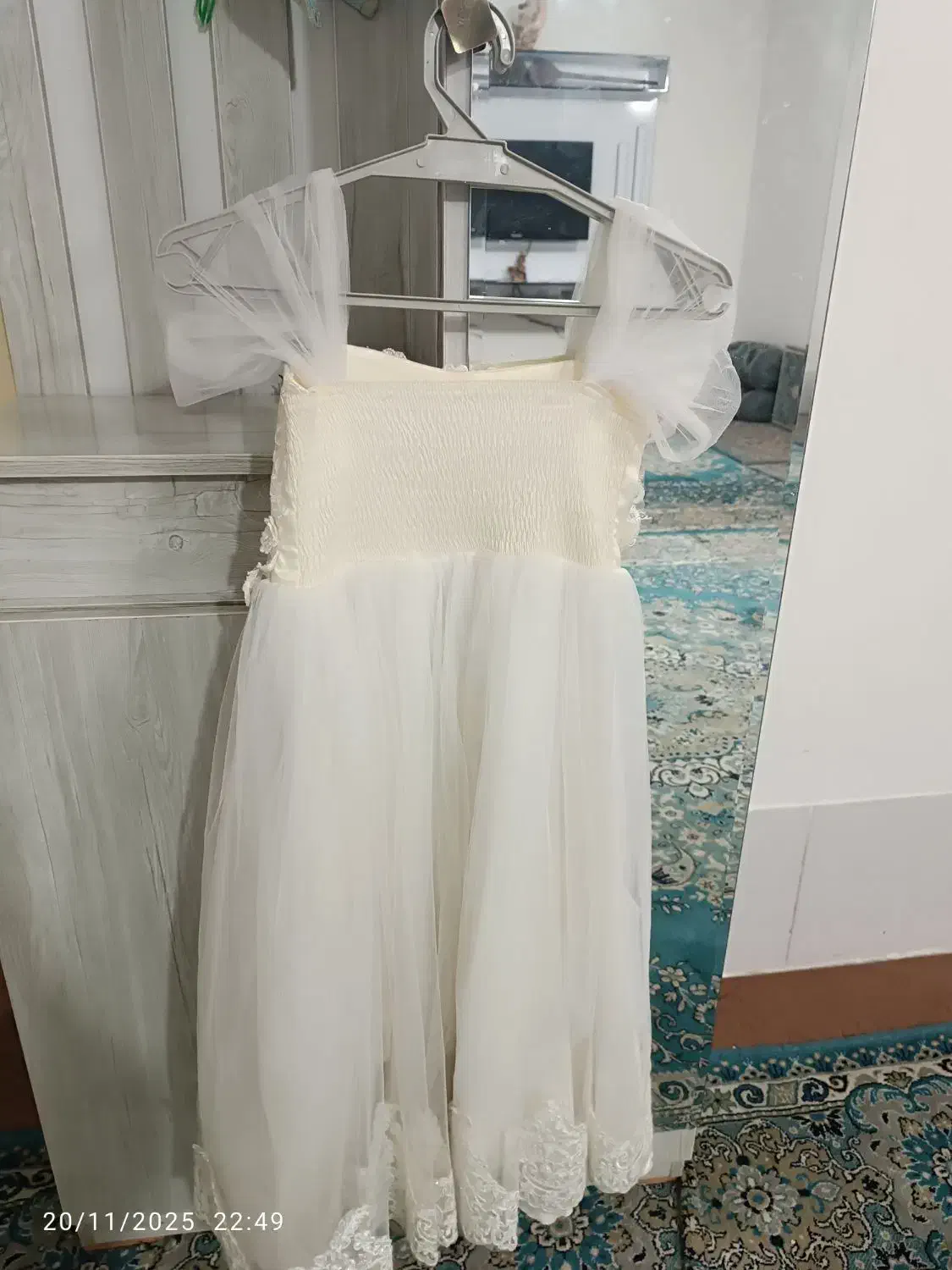 لباس عروس|لباس|شیراز, کوزه گری|دیوار