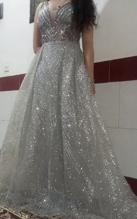 پیرهن مجلسی|لباس|خرم‌آباد, |دیوار