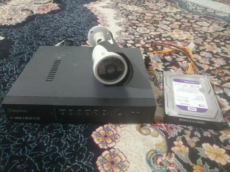 DVR چهار کانال یه هارد یک ترابایت و یک لنز|دوربین مداربسته|سبزوار, قدس|دیوار
