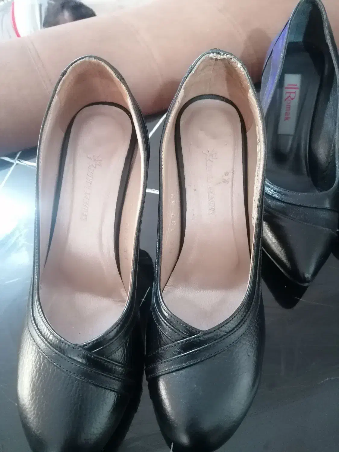 2عدد کفش چرم مجلسی درحدنوفقط یکباراستفاده شده|کیف، کفش، کمربند|رشت, اسماعیل آباد|دیوار