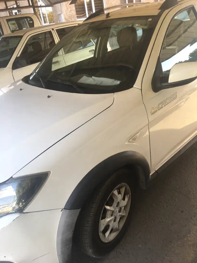 ماشین کوییک سفید ۱۴۰۰|خودرو سواری و وانت|بندرعباس, |دیوار