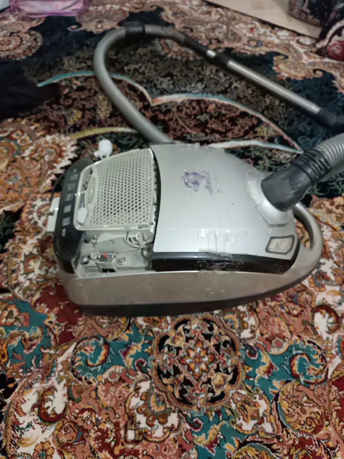 جاروبرقی برند بلانزو 2400|جاروبرقی، جارو شارژی، بخارشو|قم, چهل درخت‎|دیوار