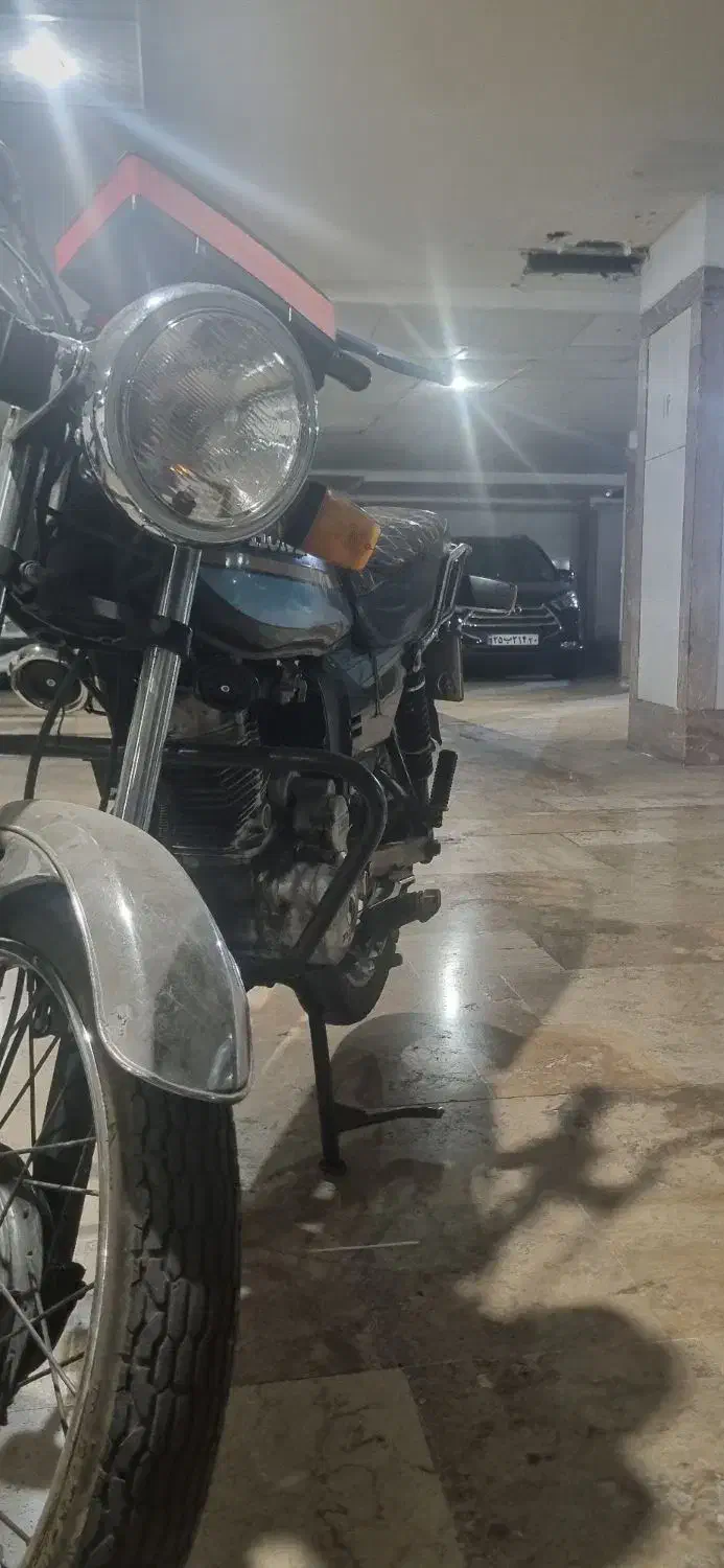 هندا ۱۲۵ Cgl ژاپنی|موتورسیکلت|تهران, استاد معین|دیوار