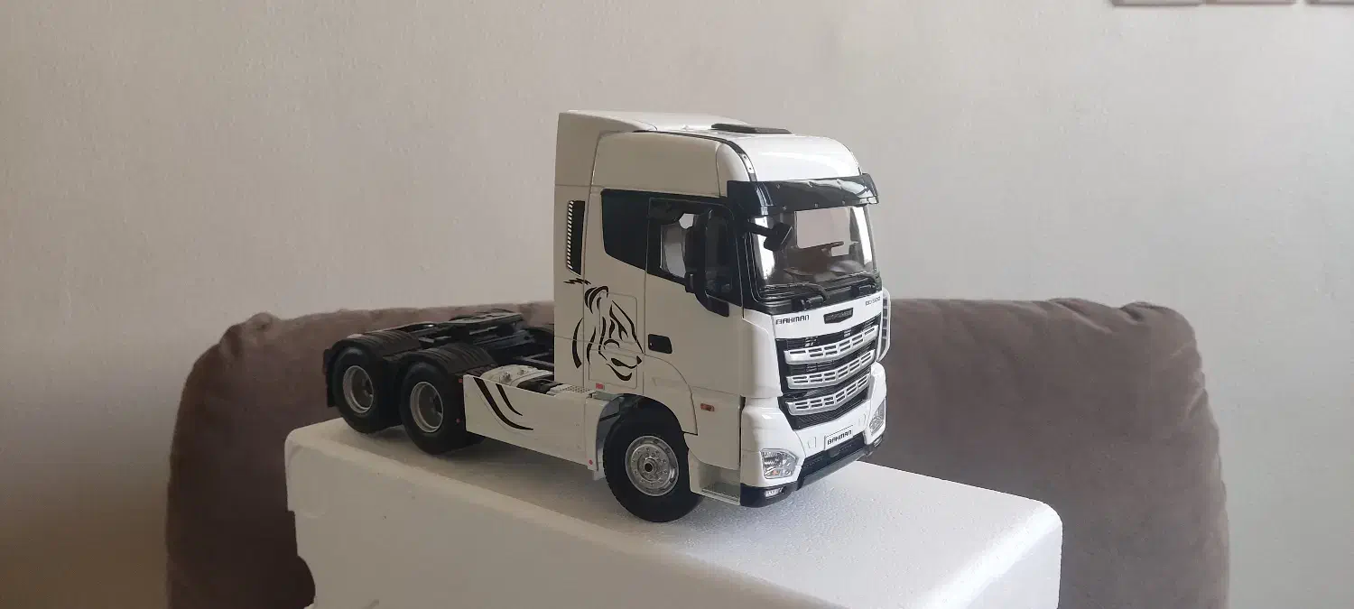 گاردبغل باک سمت راننده کشنده کاوه سایپا دیزل|قطعات یدکی و لوازم جانبی|فردیس, نیروگاه برق|دیوار