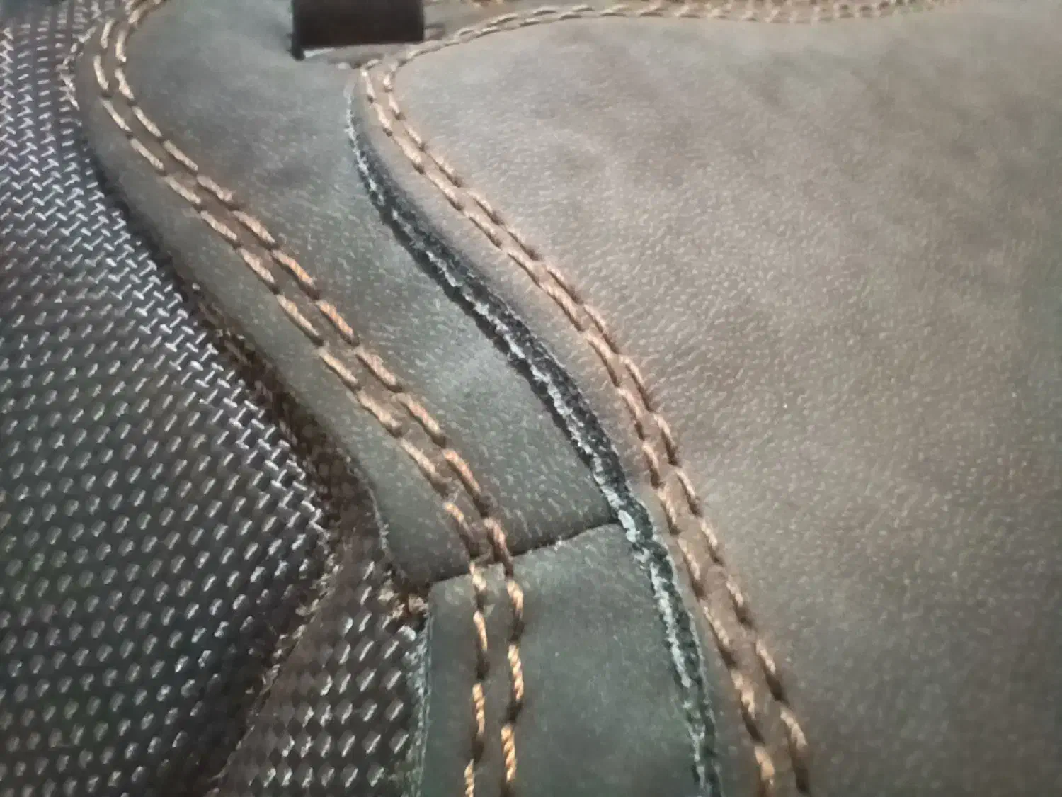 کفش ایمنی عایق برق حرفه ای|کیف، کفش، کمربند|ابهر, |دیوار