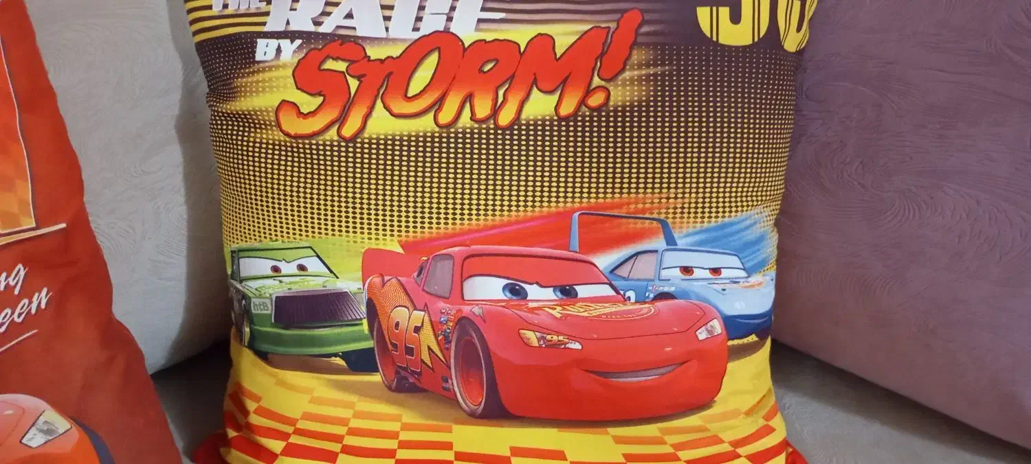 کوسن نوجوان نونو پسرانه|رختخواب، بالش، پتو|کرمانشاه, |دیوار