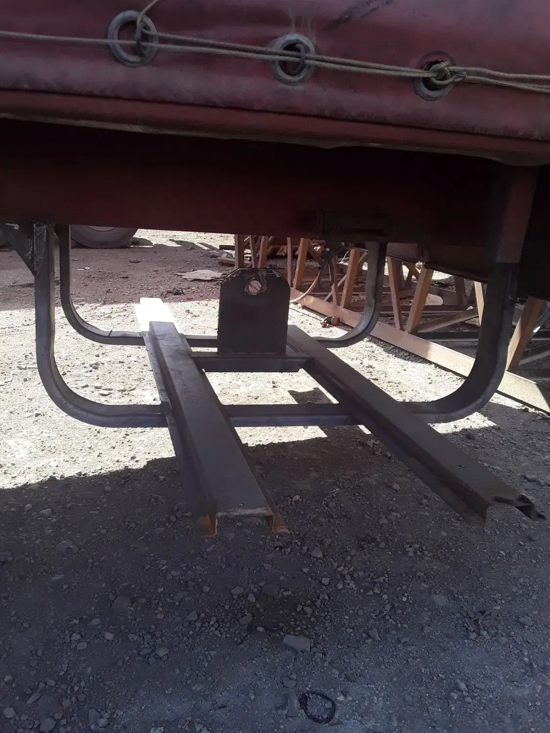 کانتینر ۳ محور فنر|خودرو سنگین|صوفیان, |دیوار