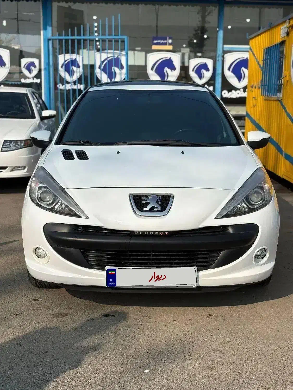 پژوTu5 ۲۰۷/سقف پانا/فرمان برقی/مدل ۱۴۰۰ تک برگ سند|خودرو سواری و وانت|رشت, گلسار|دیوار