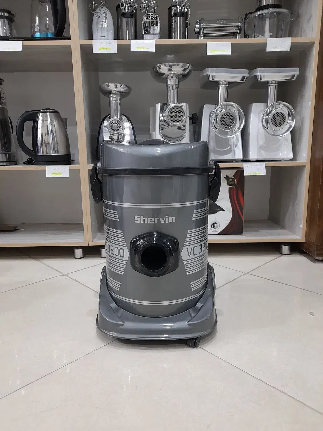 جارو برقی سطلی ۳۲۰۰ شروین * اثاث مارکت|جاروبرقی، جارو شارژی، بخارشو|سیرجان, |دیوار