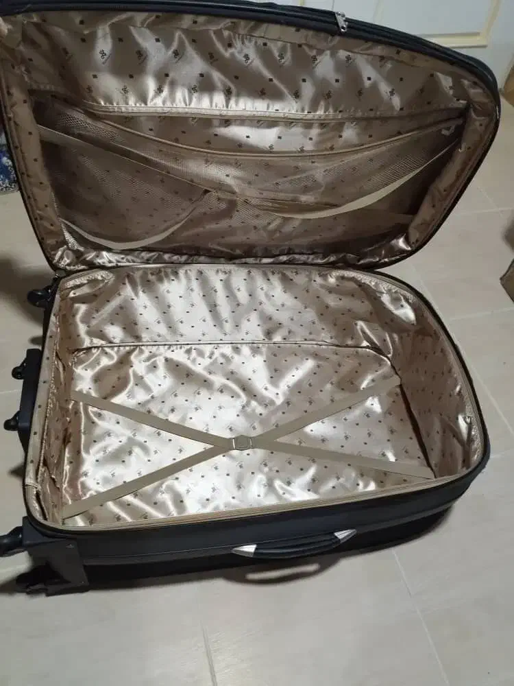 چمدان برزنتی سایز بزرگ|کیف، کفش، کمربند|شهرکرد, |دیوار