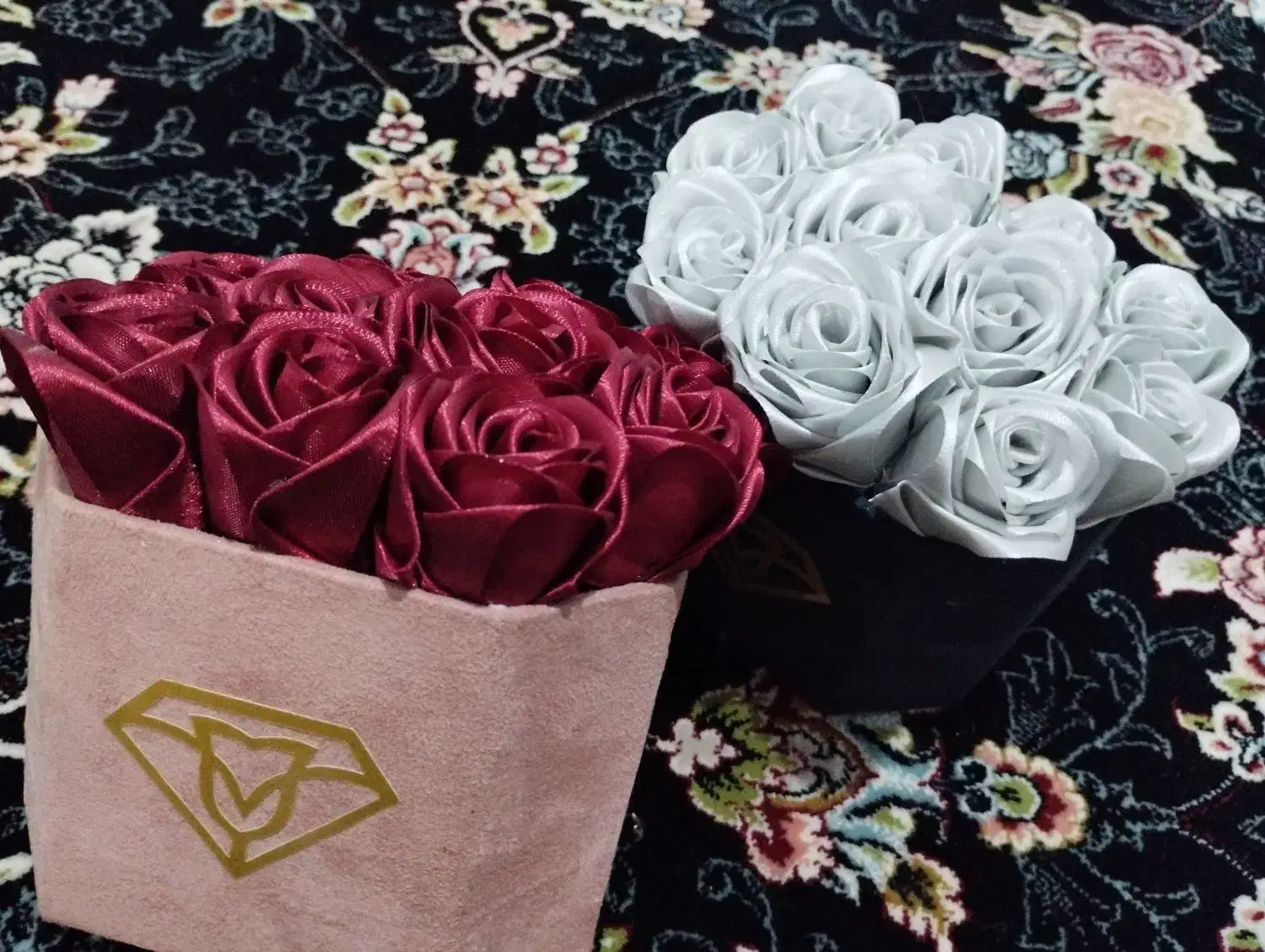 هدیه ماندگار|گل مصنوعی|قم, شاه ابراهیم|دیوار