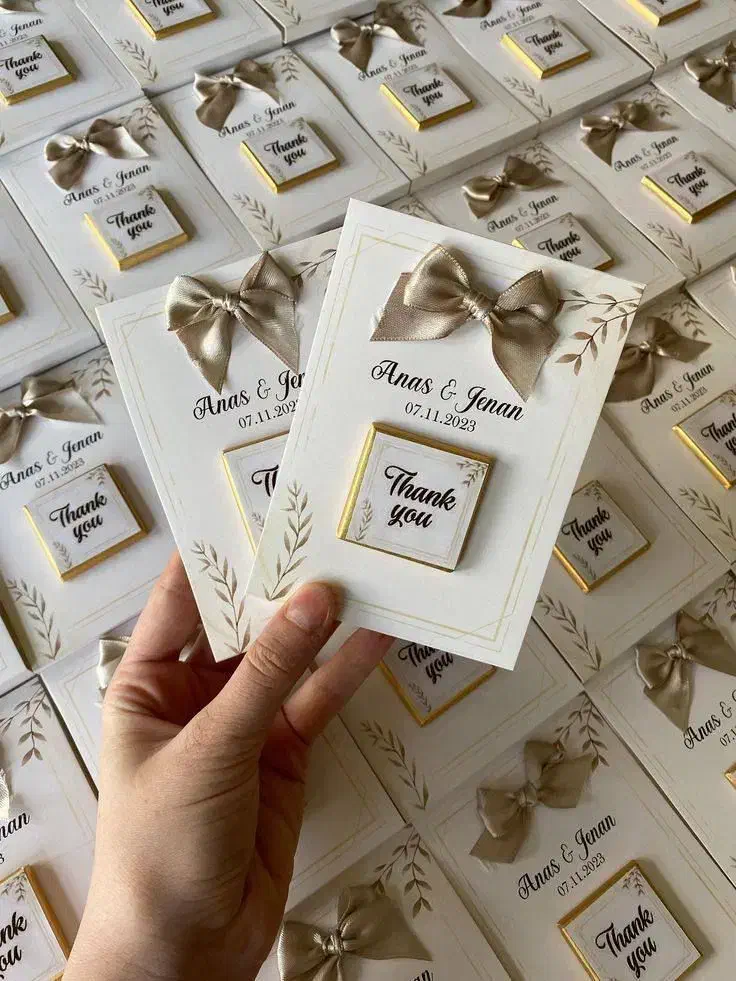 یلدایی|گل مصنوعی|هشتگرد, شهرک وحدت|دیوار