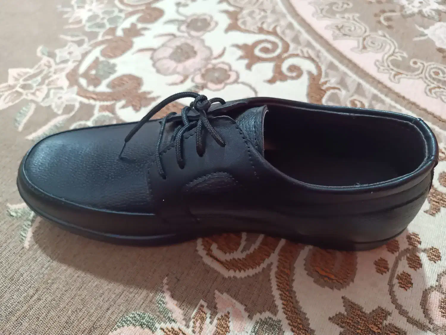 کفش نو طرح چرمی بدون استفاده|کیف، کفش، کمربند|قم, مسجد امام حسن|دیوار