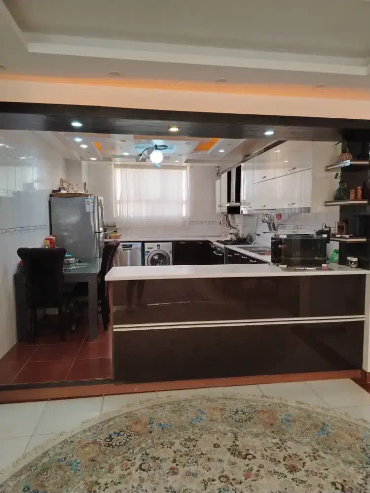 شیرازگلدشت حافظ اپارتمان ۱۳۵مترطبقه دوم|فروش آپارتمان|بندر گناوه, |دیوار