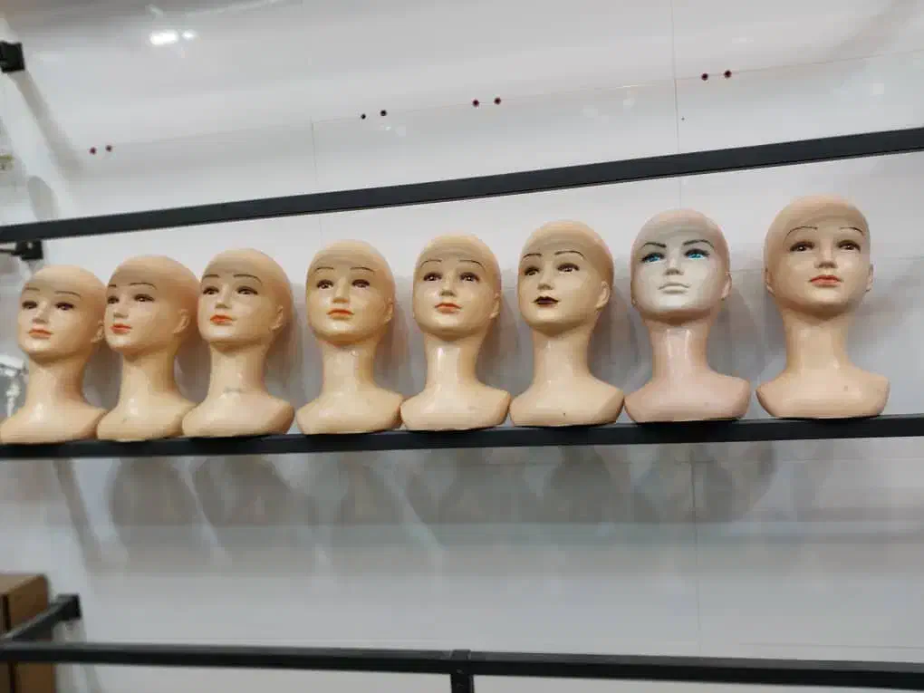 رگال و قفسه و لوازم بوتیک|فروشگاه و مغازه|قم, صفائیه|دیوار