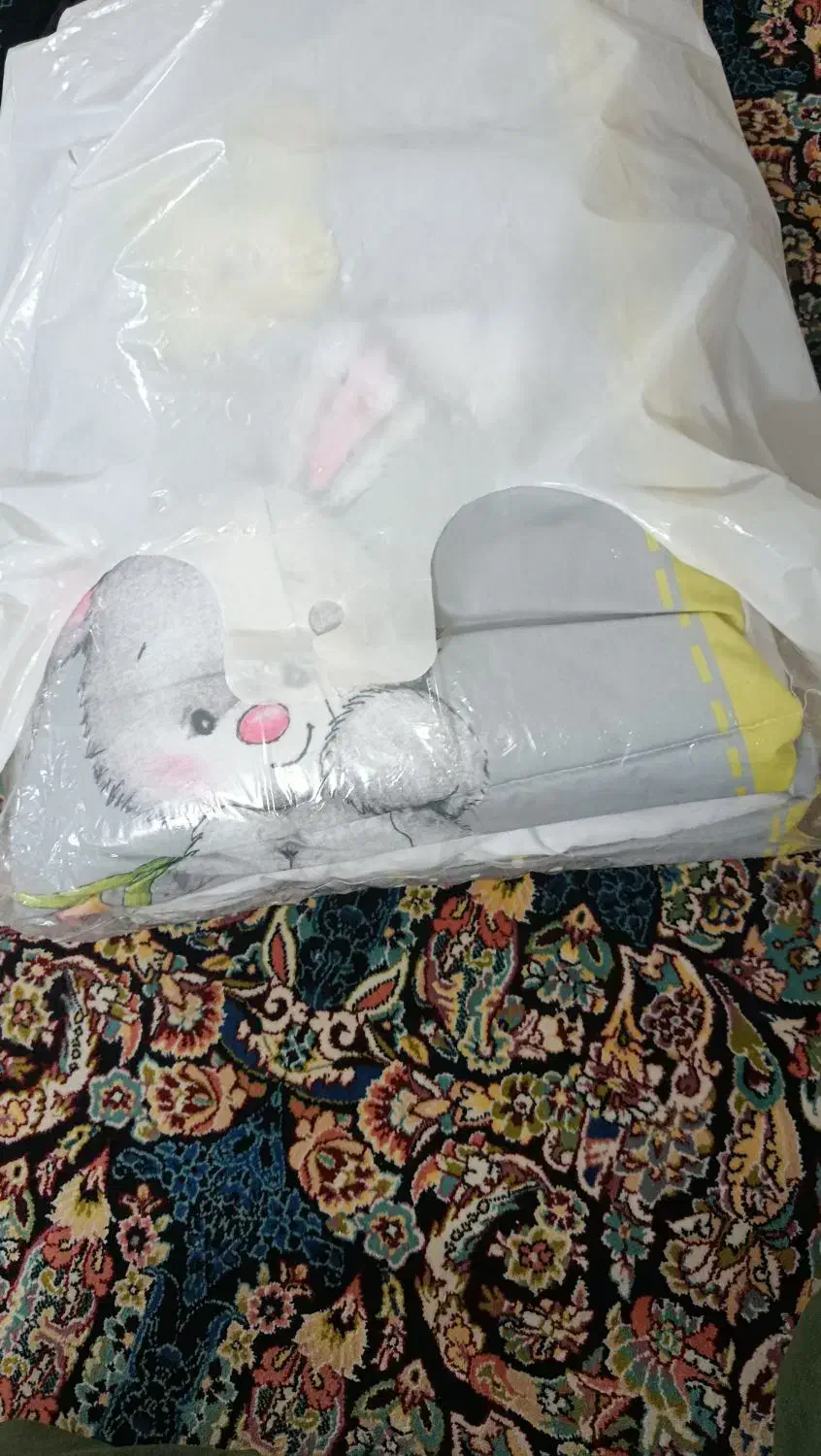 تشک وبالشت نوزادی|رختخواب، بالش، پتو|مشهد, نوید|دیوار
