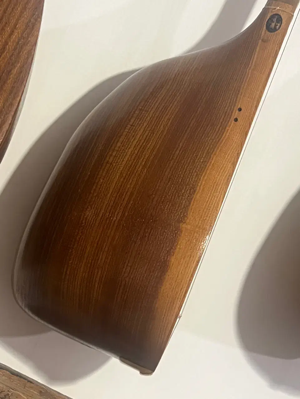 تنبور اسدالله گهواره|سازهای سنتی|تهران, دربند|دیوار