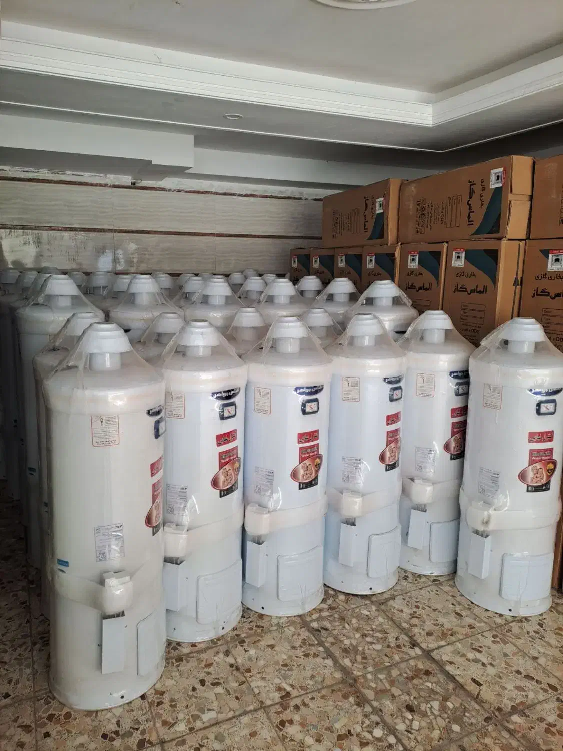 فروش ویژه آبگرمکن زمینی گازی ۳۰ ۴۰ ۴۵ ۵۰ ۶۰ گالن|آبگرمکن، پکیج، شوفاژ|قدس, شهرقدس|دیوار