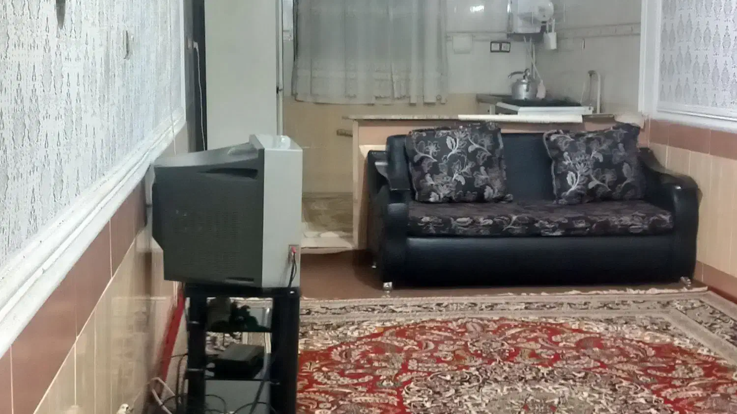 اجاره سوئیت هفته‌ای و ما هانه|اجارهٔ کوتاه‌مدت آپارتمان و سوئیت|علی‌آباد کتول, |دیوار