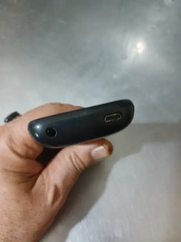 نوکیا ۱۵۰|موبایل|اندیشه, اندیشه فاز ۱|دیوار