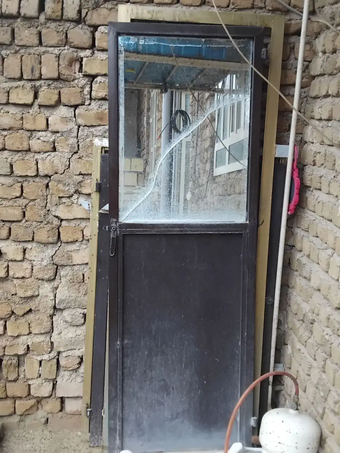 درب فلزی|مصالح و تجهیزات ساختمان|خرمآباد, |دیوار