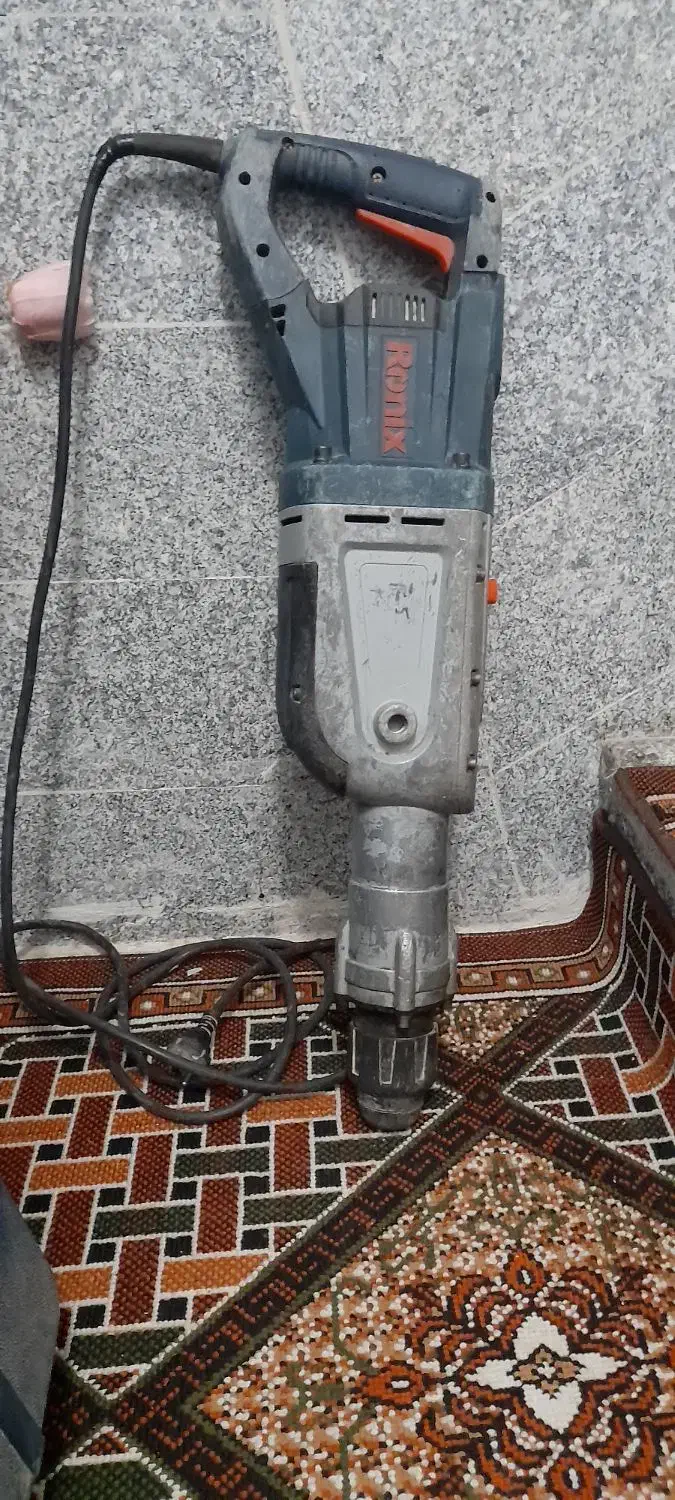 پیکور رونیکس|ابزارآلات|یزد, |دیوار