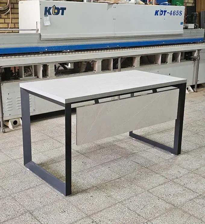 میزاداری مدل میز پایه مثلثی|دفتر کار|تهران, یافت‌آباد|دیوار