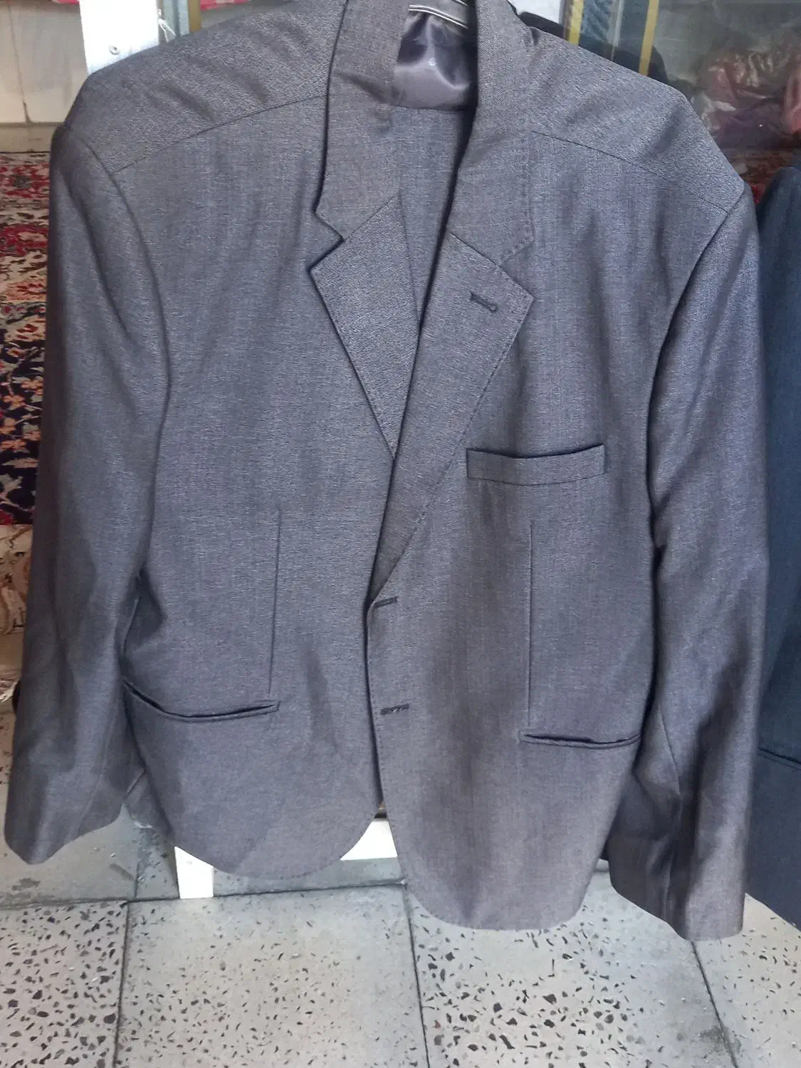 لباس نو|لباس|ایوان, |دیوار