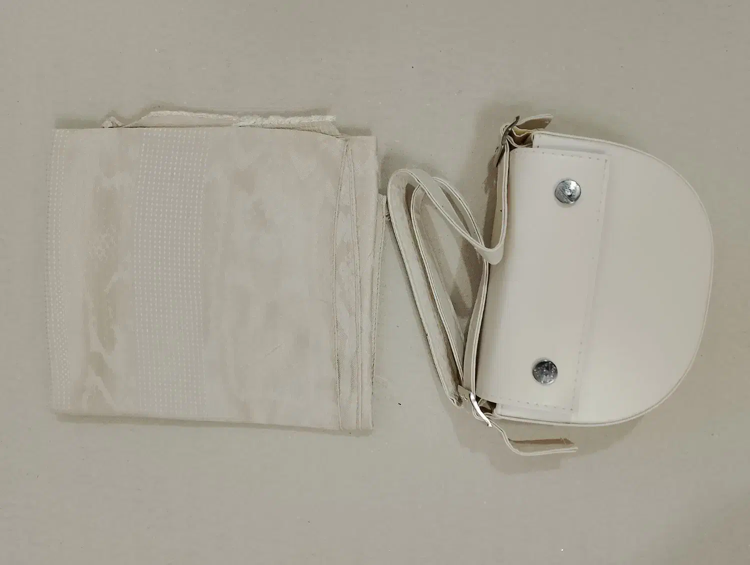 هدیه روز زن وروز مادر|کیف، کفش، کمربند|قم, شهر قائم|دیوار