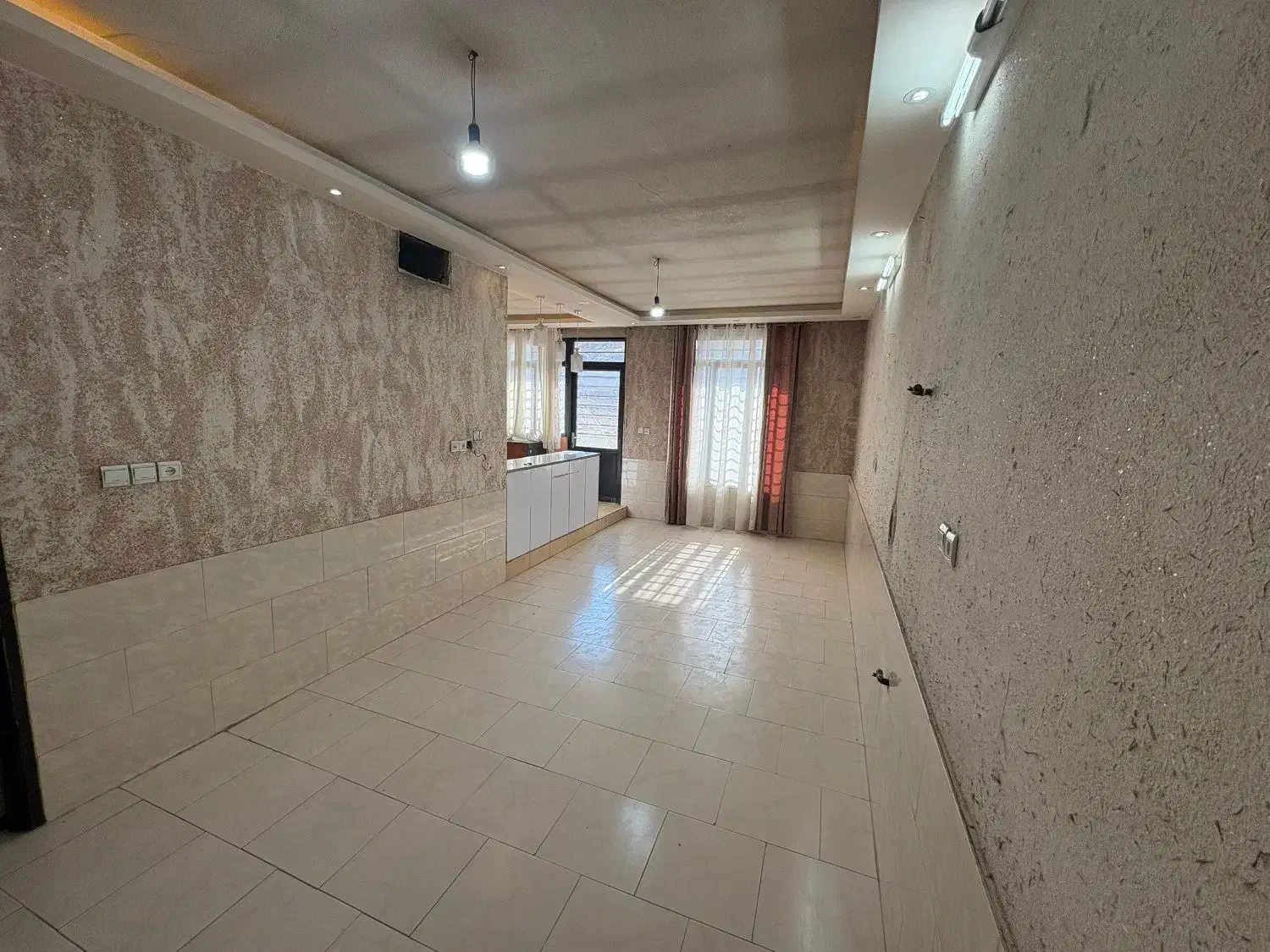 رهن اجاره منزل جوادیه|اجارهٔ آپارتمان|شیراز, جوادیه|دیوار