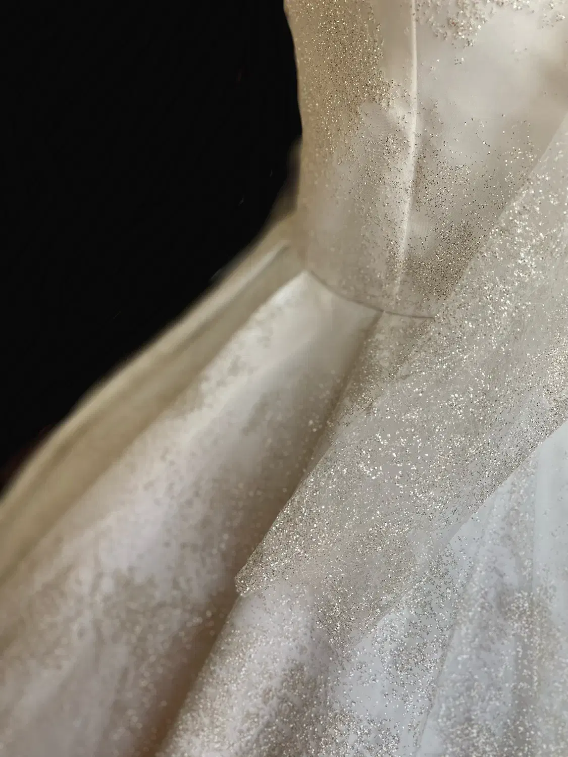 لباس عروس|لباس|قم, آزادگان|دیوار