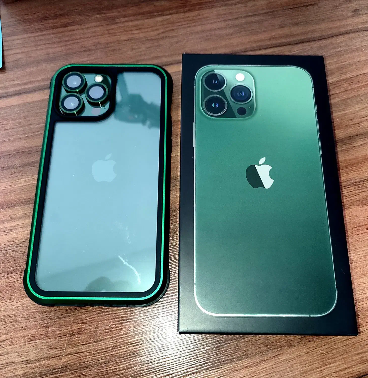 اپل آیفون ۱۳ پرومکس iPhone 13 Pro Max با متعلقات|موبایل|کرج, باغستان|دیوار