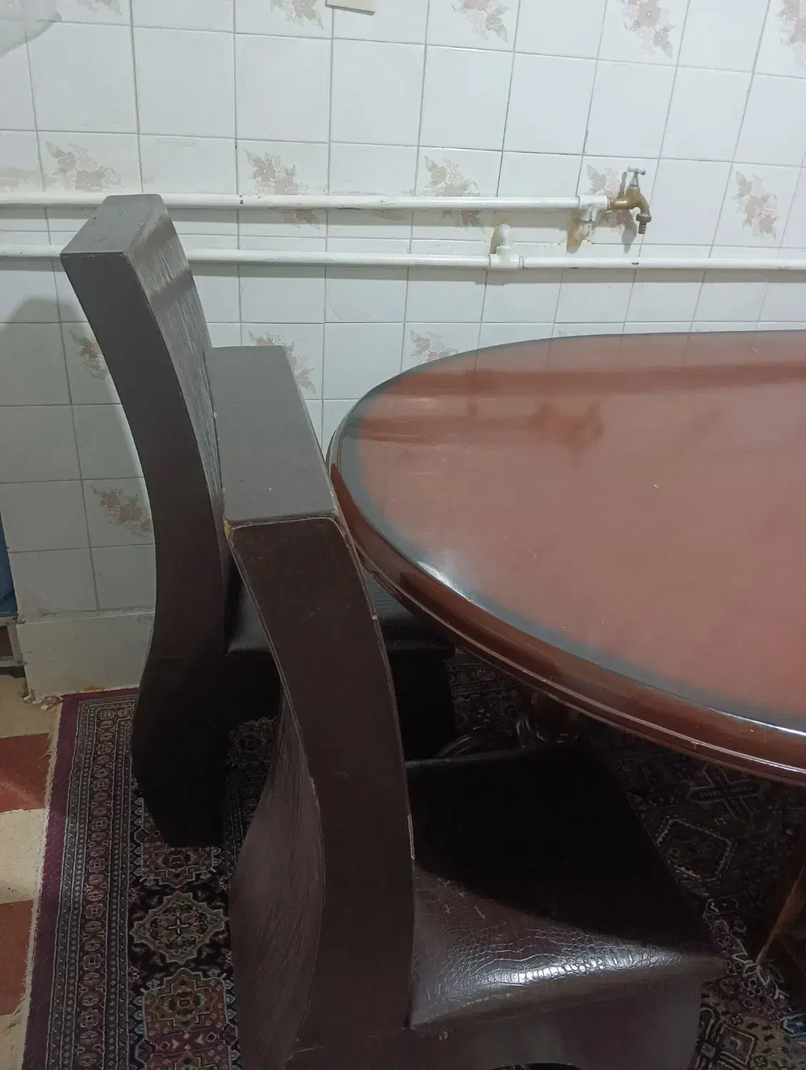 میز نهار خوری|میز و صندلی غذاخوری|زرقان, |دیوار