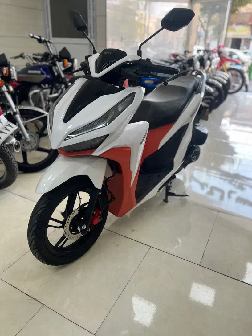 کلیک 150 تمیز در حد فابریک با کارت سوخت|موتورسیکلت|یزد, |دیوار