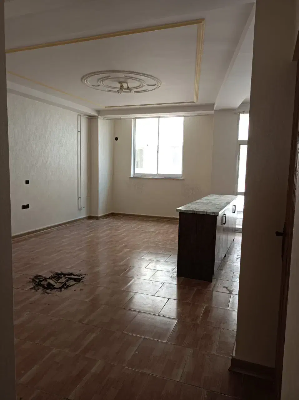 آپارتمان ۸۴متری طبقه اول پارکینگ اختصاصی|فروش آپارتمان|کیاشهر, |دیوار