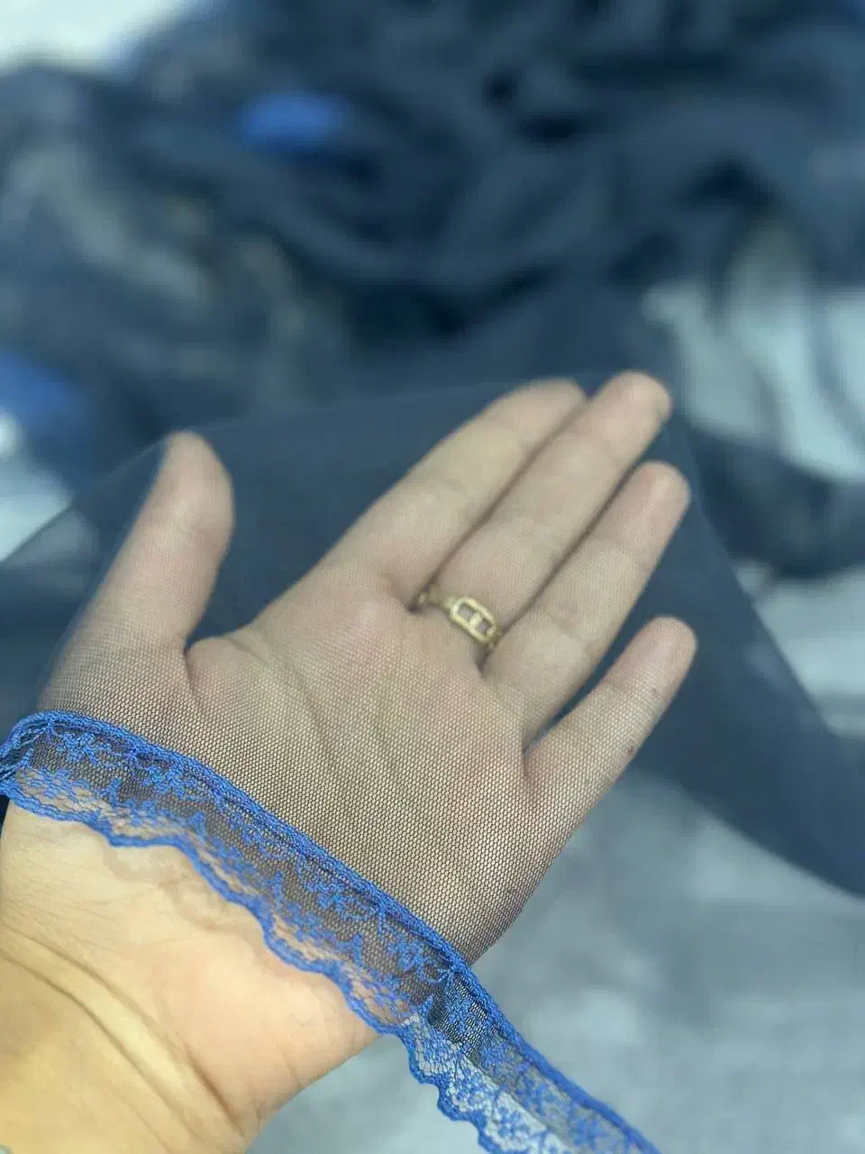 شال توری دور گیپور|لباس|تربت جام, المهدی|دیوار