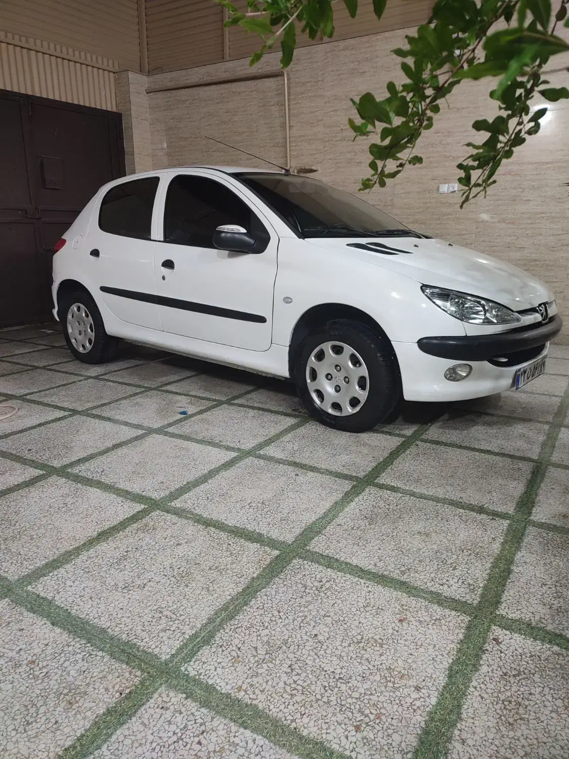 پژو 206 تیپ 2|خودرو سواری و وانت|قم, شاه سید علی|دیوار