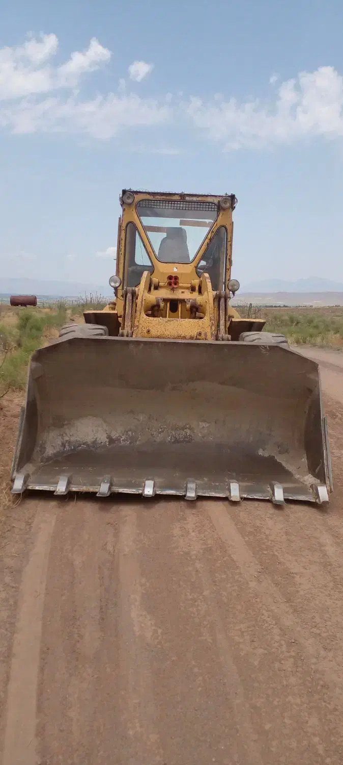 لودر ۹۵۰|خودرو سنگین|خوی, |دیوار