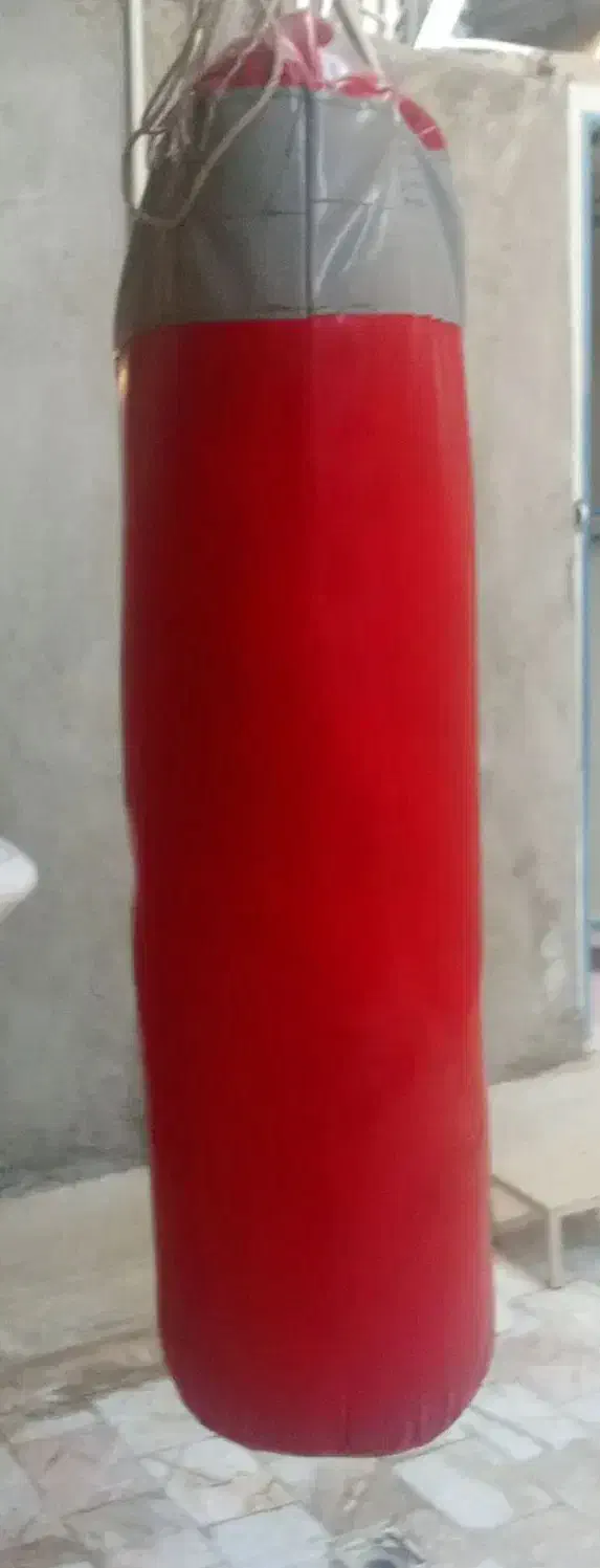 کیسه بکس چرم|تجهیزات ورزشی|قم, سید معصوم|دیوار