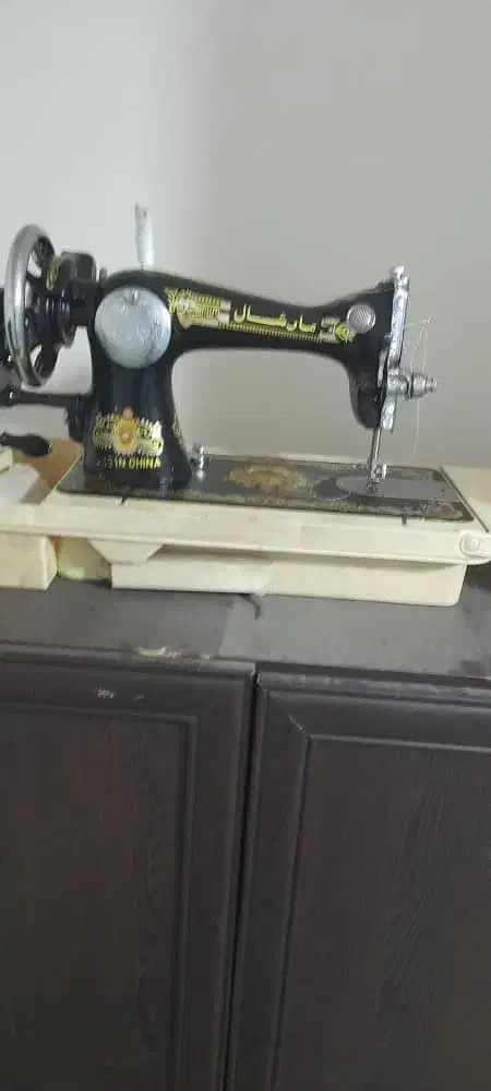 چرخ خیاطی مارشال کم کارکرد|چرخ خیاطی و ریسندگی|تهران, شهرک ولیعصر جنوبی|دیوار