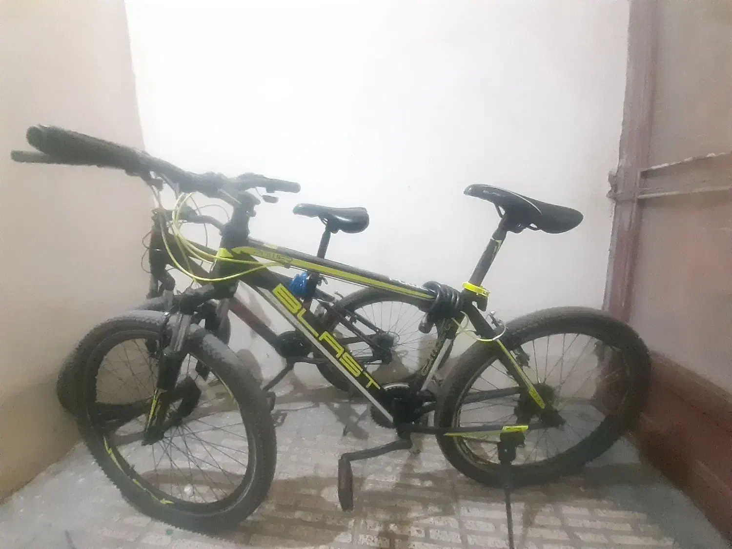 دوچرخه بلست سایز 26|دوچرخه، اسکیت، اسکوتر|میانه, |دیوار